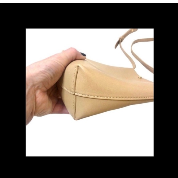 Anthropologie tan purse - Picture 5 of 7